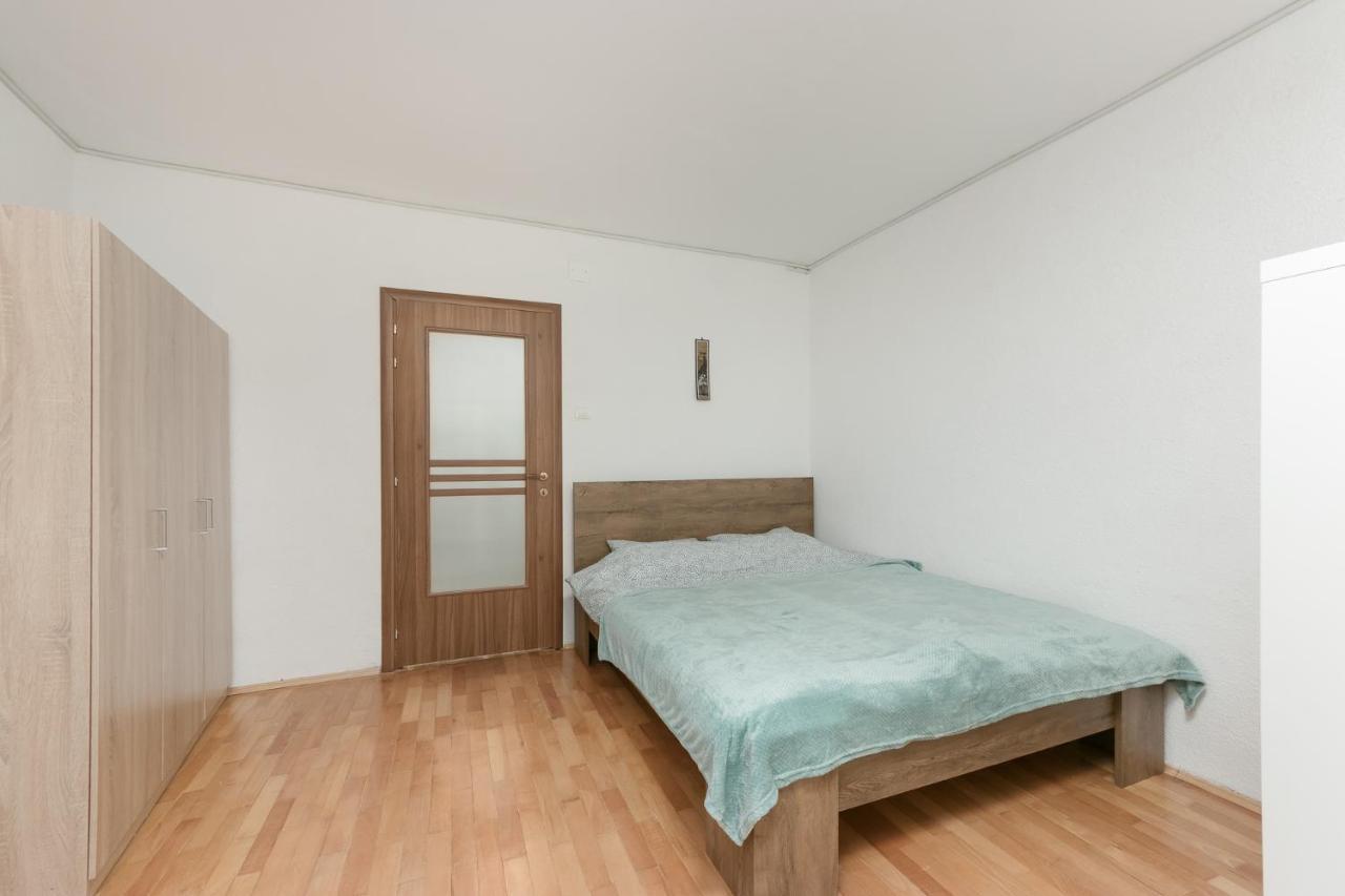 Vlad House Decebal Leilighet Bucureşti Eksteriør bilde